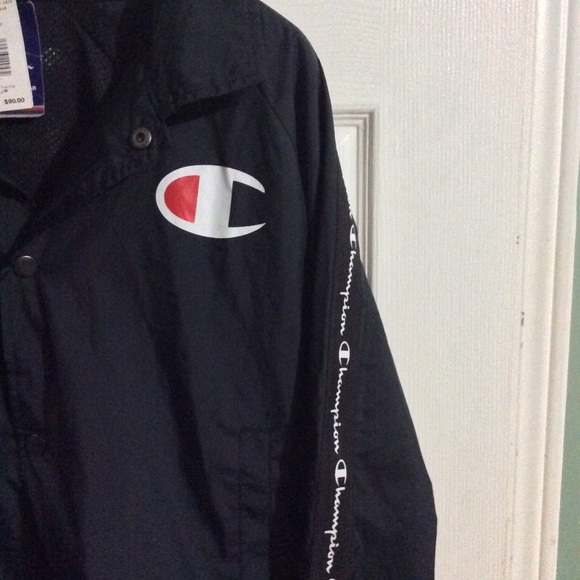 Champion Cropped Jacket - Picture 2 of 3